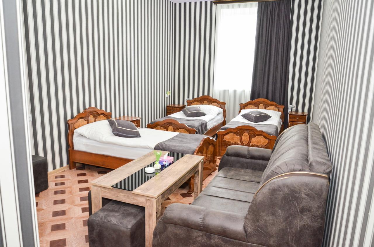 Zangezur Hotel Goris Extérieur photo