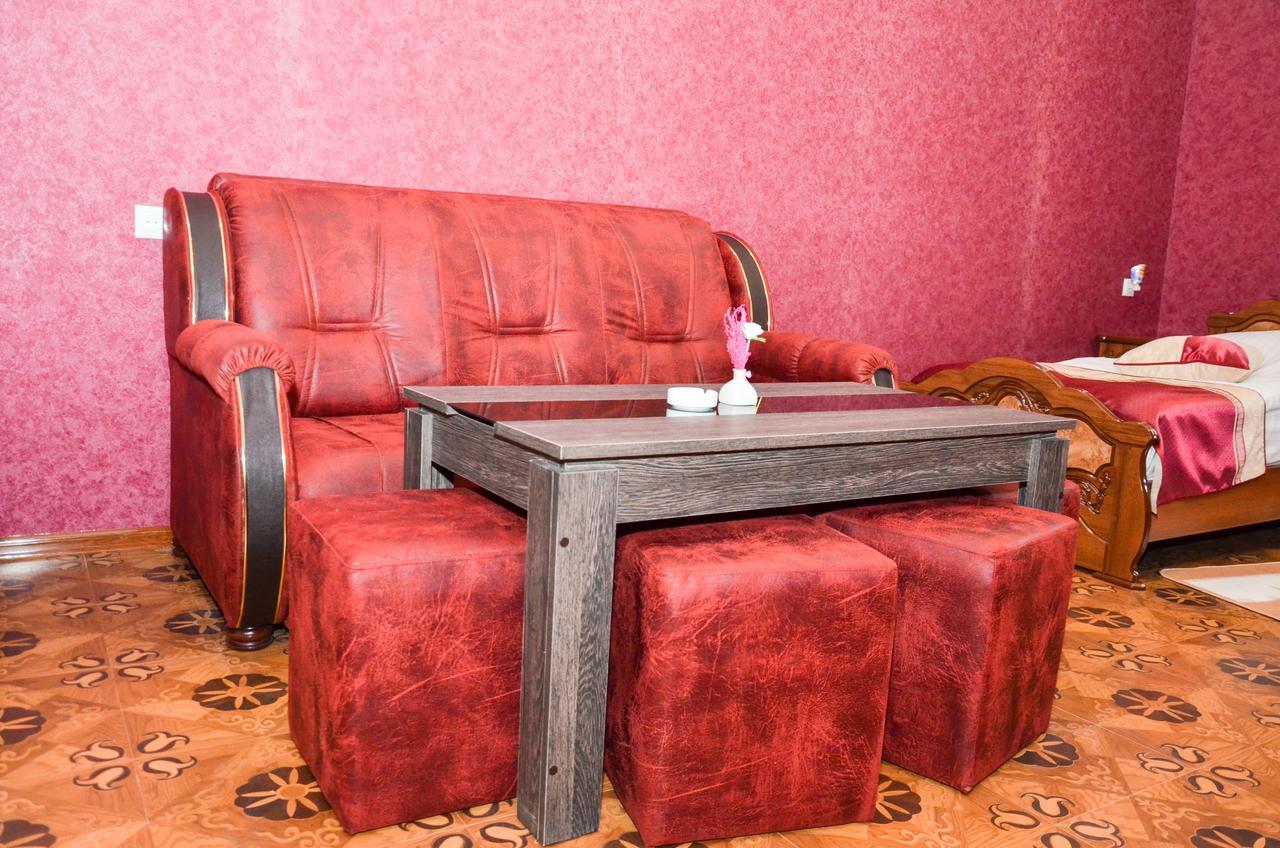 Zangezur Hotel Goris Extérieur photo