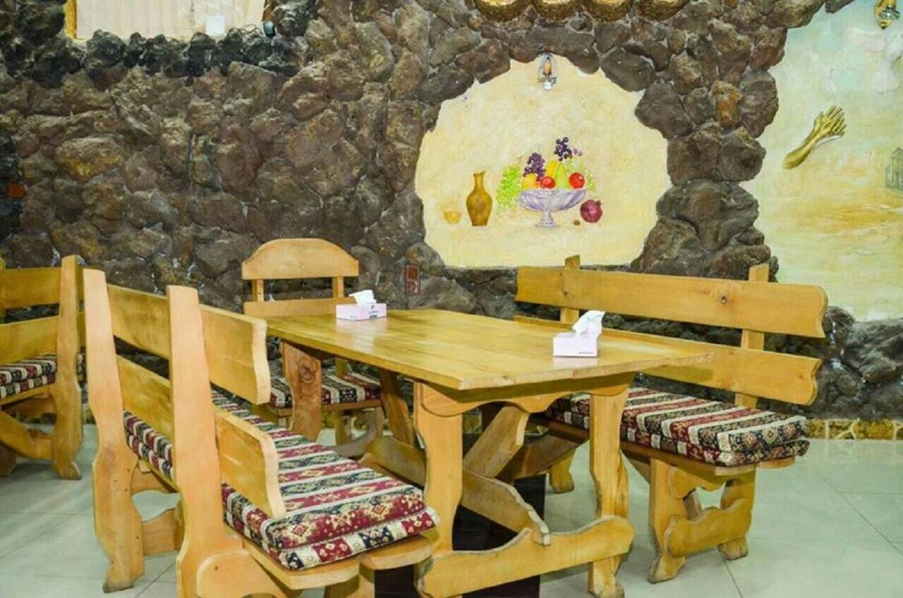 Zangezur Hotel Goris Extérieur photo